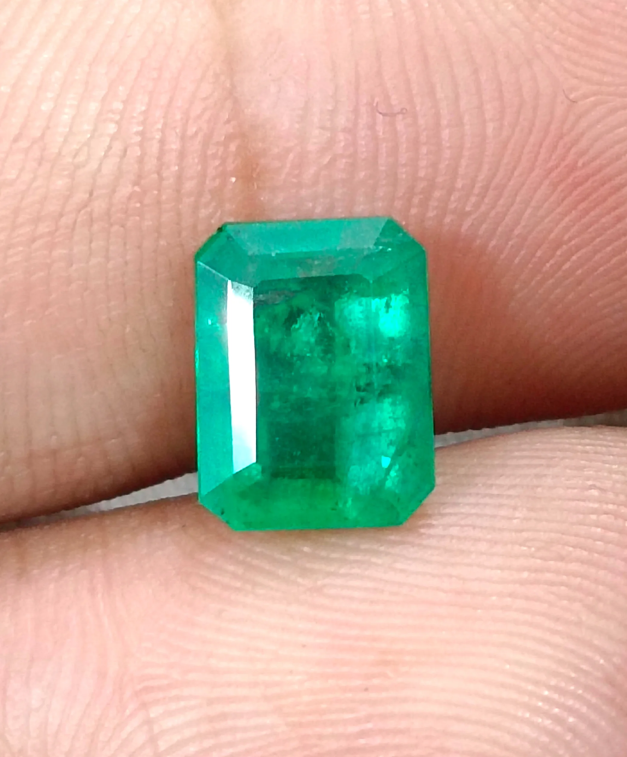 2.64ct Emerald bright medium deep spring green SGL certified