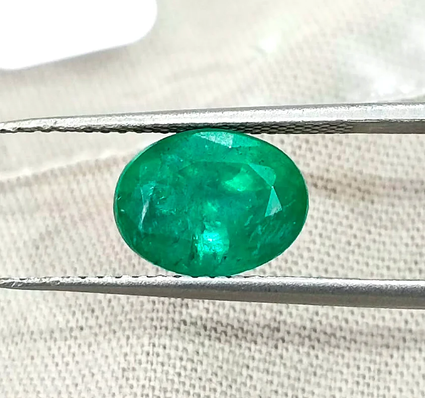 2.31ct Deep glass green emerald Zambia SGL certified stone