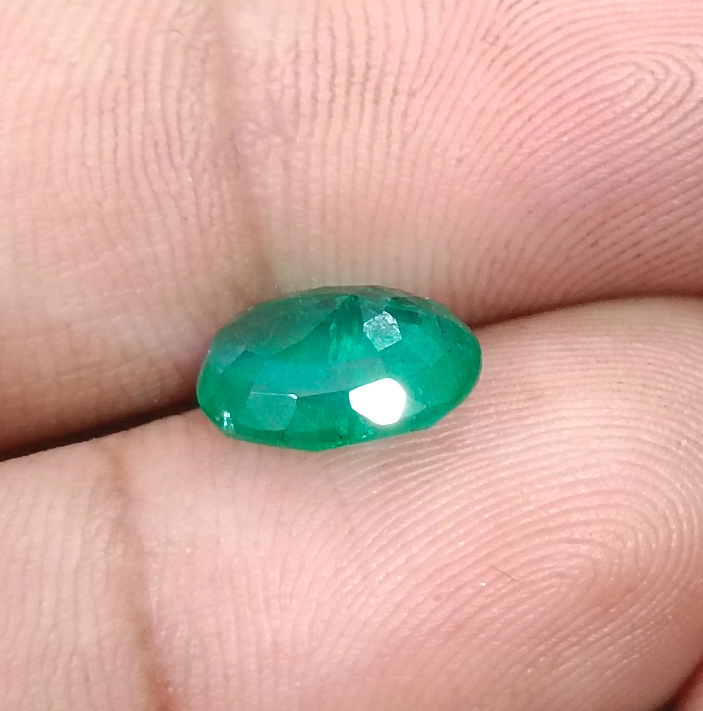 2.72ct Natural emerald medium deep spring green SGL certified stone