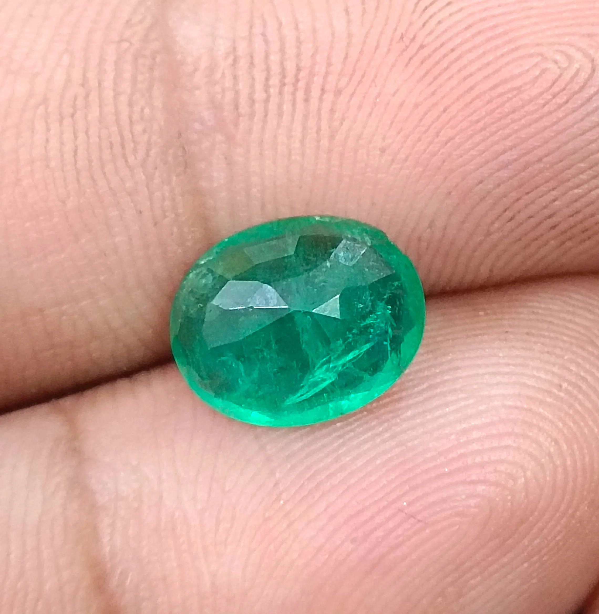 2.72ct Natural emerald medium deep spring green SGL certified stone