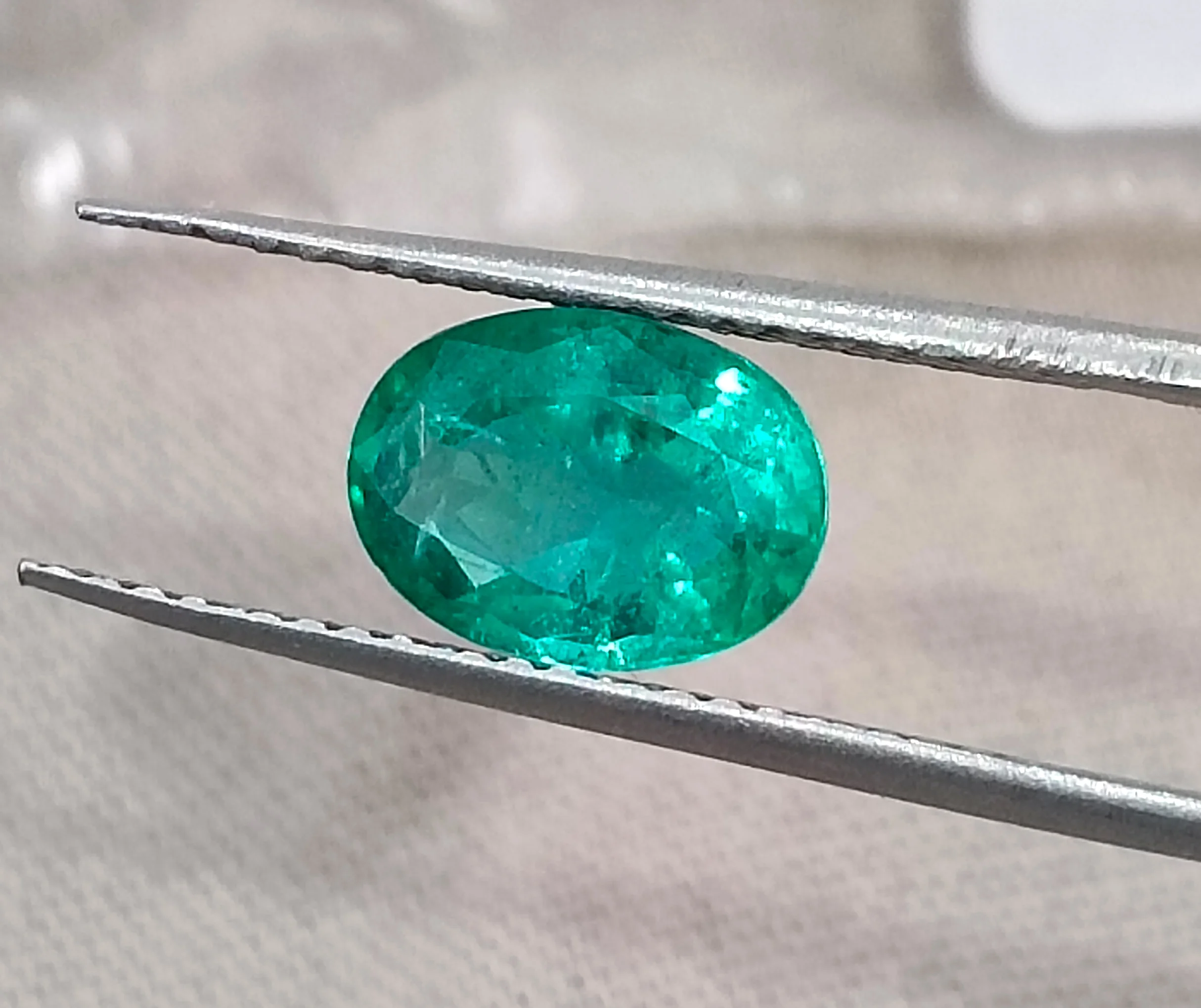 1.48ct Very shiny Zambian emerald medium deep green SGL certified